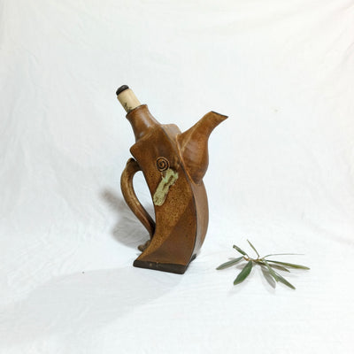 קומקומון נטוי לשמן זית בחום מט