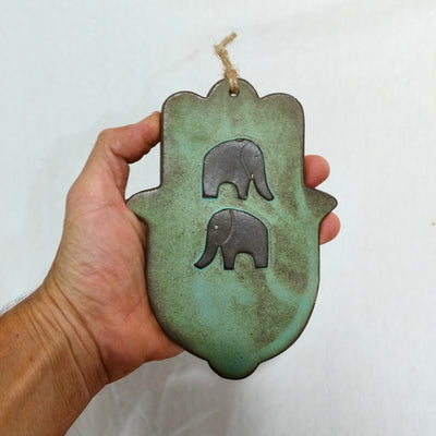 חמסה בטורקיז מעושן, עם פילים...