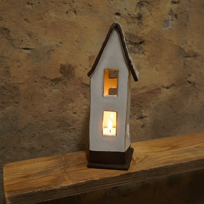 בית לנר, כלי לנר בצורת בית, בצבע שמנת