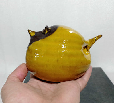 ציפור קרמיקה שמנה בחרדל