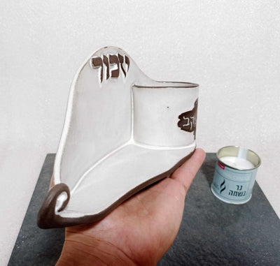 מעמד לנר נשמה עם הקדשה, נר ליום זיכרון