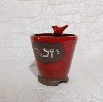 מעמד לנר נשמה , נר ליום זיכרון, עם פתיליות צפות, אדום