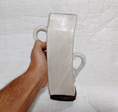 אגרטל רבוע מיוחד בשמנת