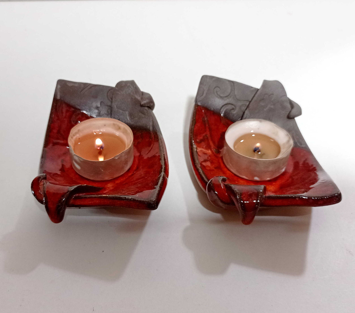 זוג פמוטים מקופלים ללהבון - אדום