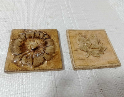 אריחים,10/10,  אריחי קרמיקה, קרם, בתבליטים שונים לבחירה