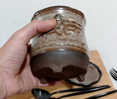 כלי ליבוש סכו"ם, סכום אפור חום