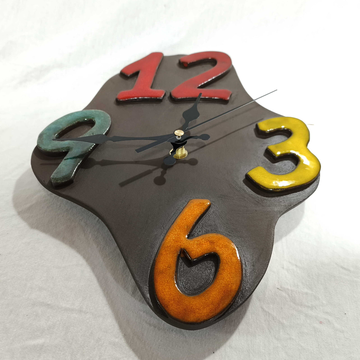 שעון קיר, שעון קרמיקה צבעוני