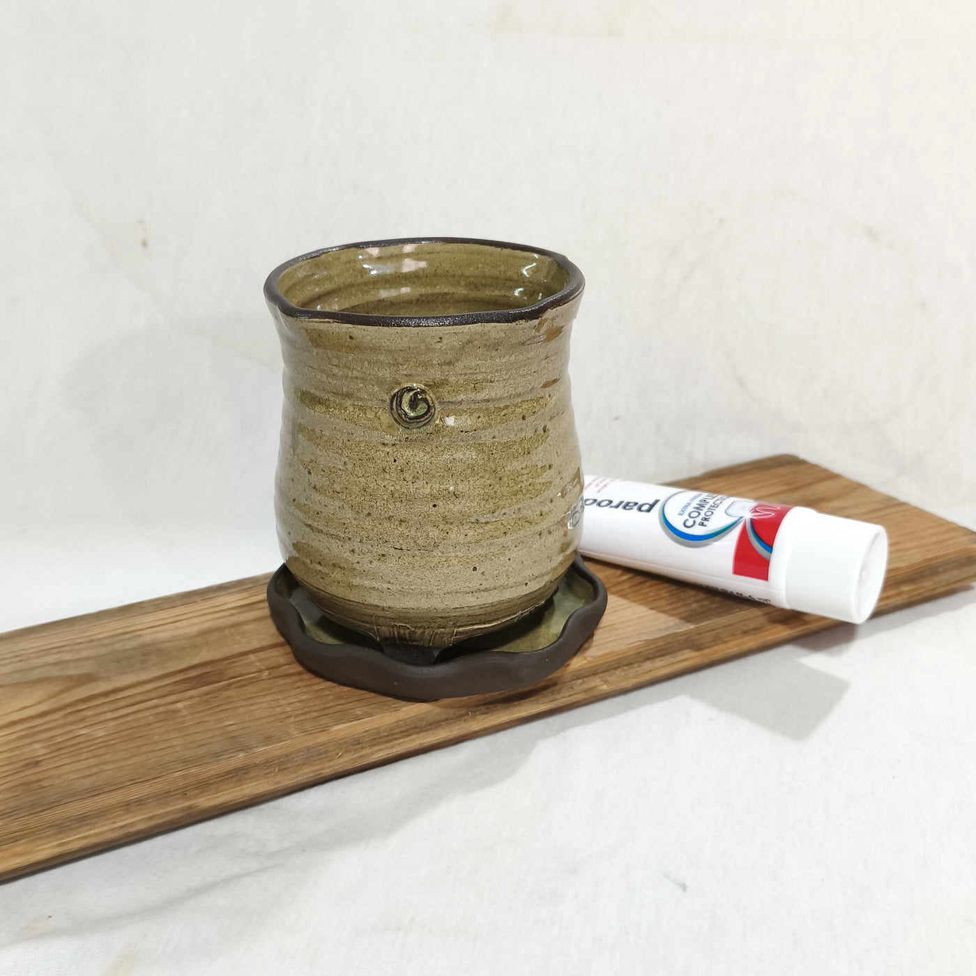 כלי למברשות שיניים , ירוק