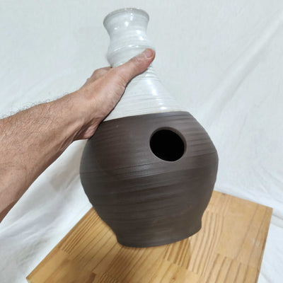 udu drum, תוף אודו  עם תחתית עץ-תוף חרס