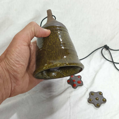 פעמון רוח ירוק כהה