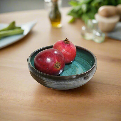 קערית הגשה שטוחה, בשני גוונים,  קוטר 20 ס"מ