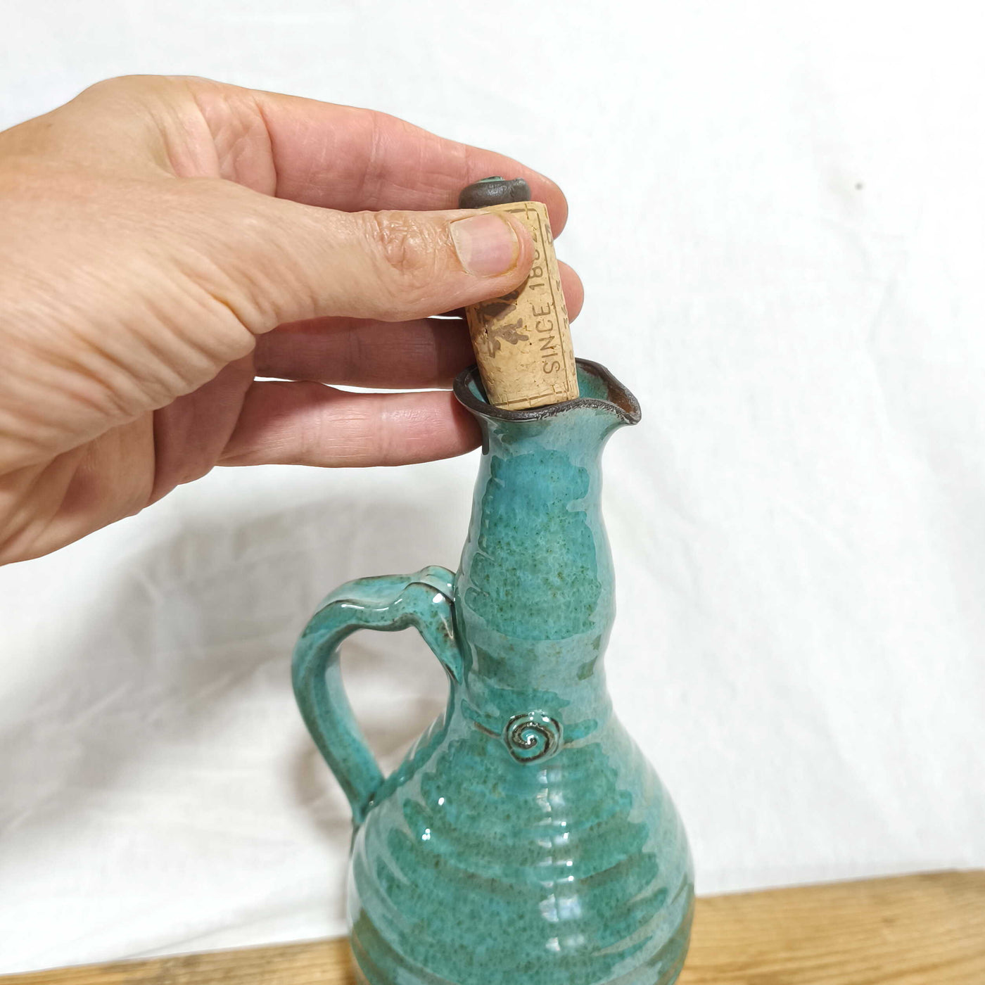 כלי לשמן זית כחול ירקרק 600 מ"ל