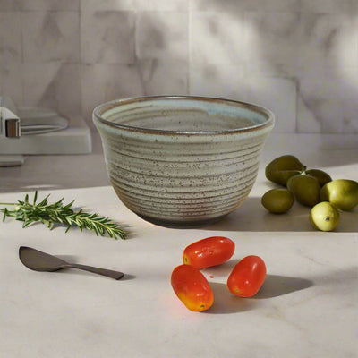 קערית למטבלים באפור ירקרק,  קוטר 15  ס"מ