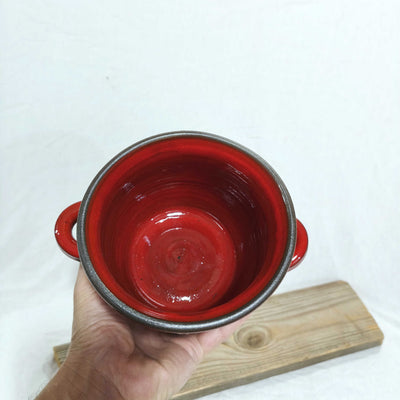 כלי למברשות שיער או לעציץ