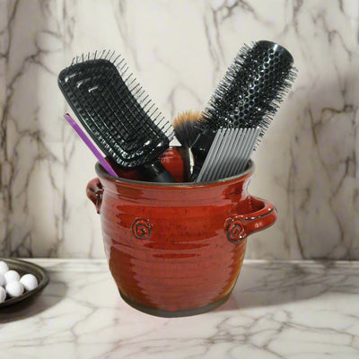 כלי למברשות שיער או לעציץ