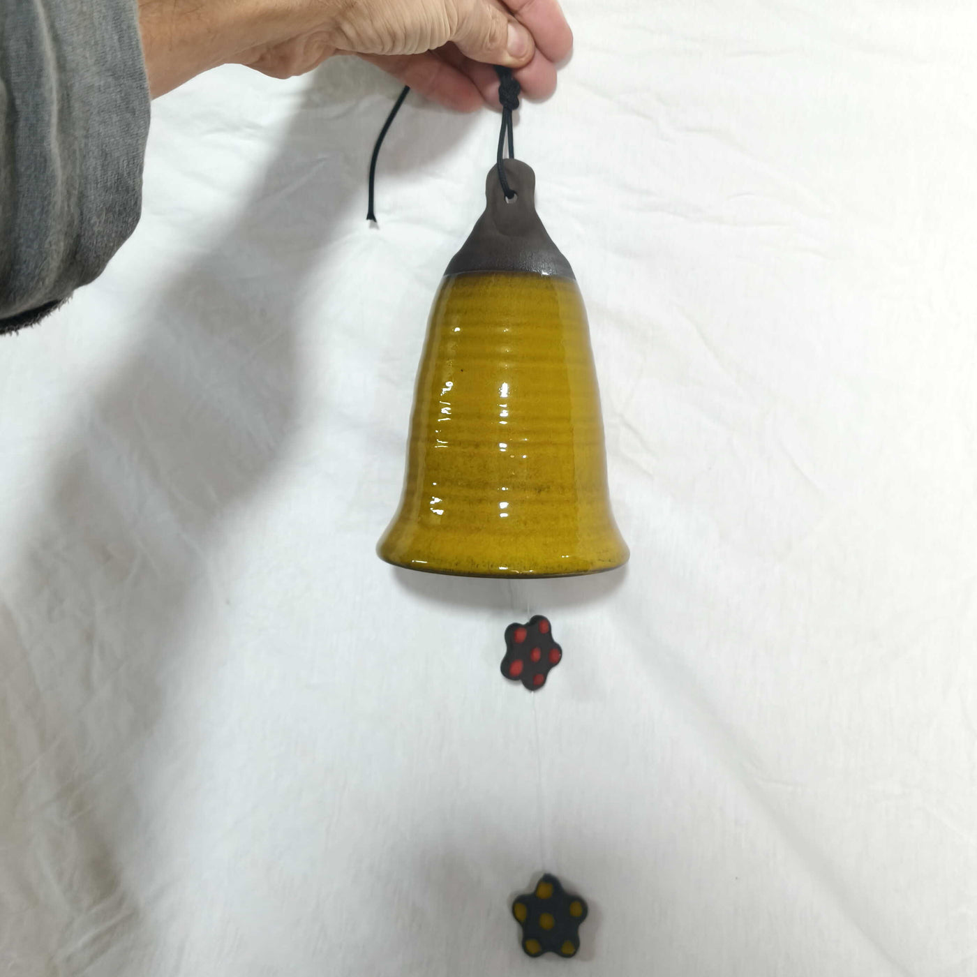 פעמון רוח צהוב חרדלי