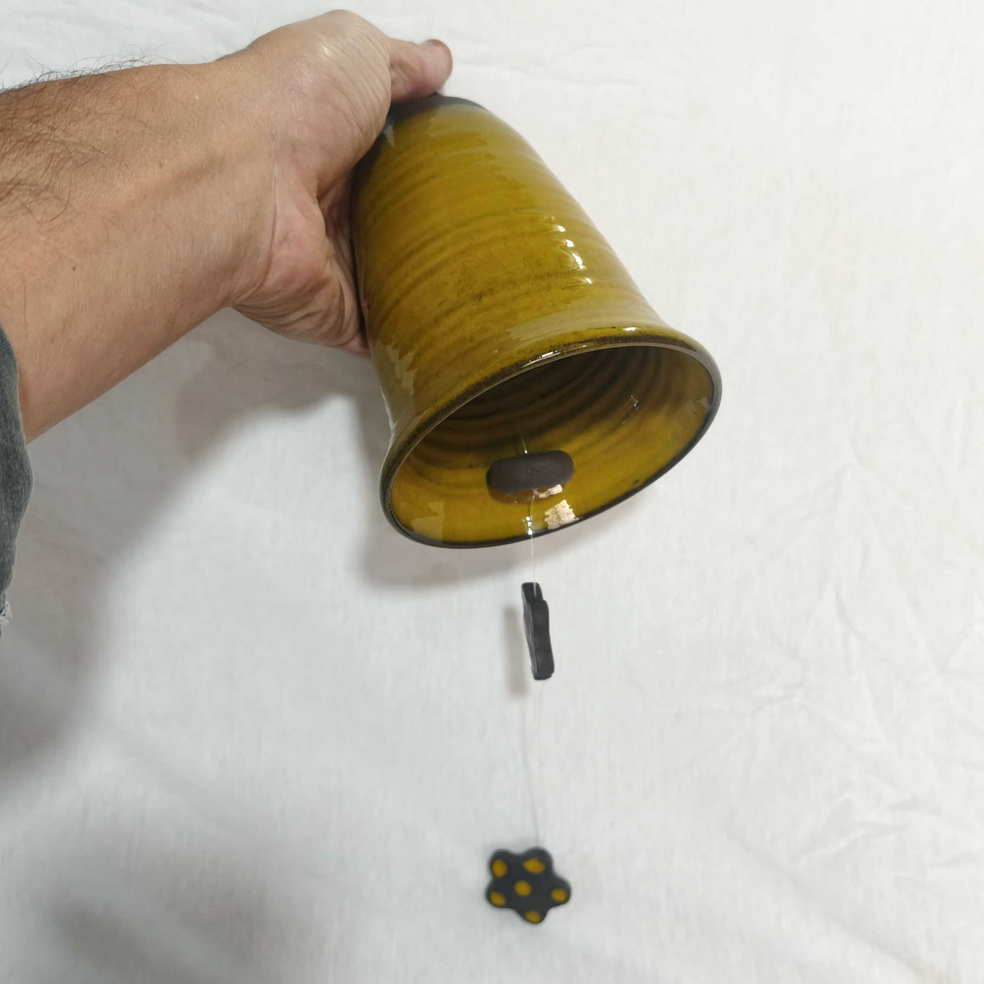 פעמון רוח צהוב חרדלי