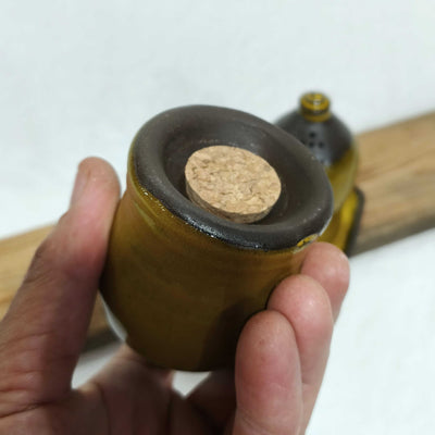 סט מלח פלפל על מגשון, חרדל