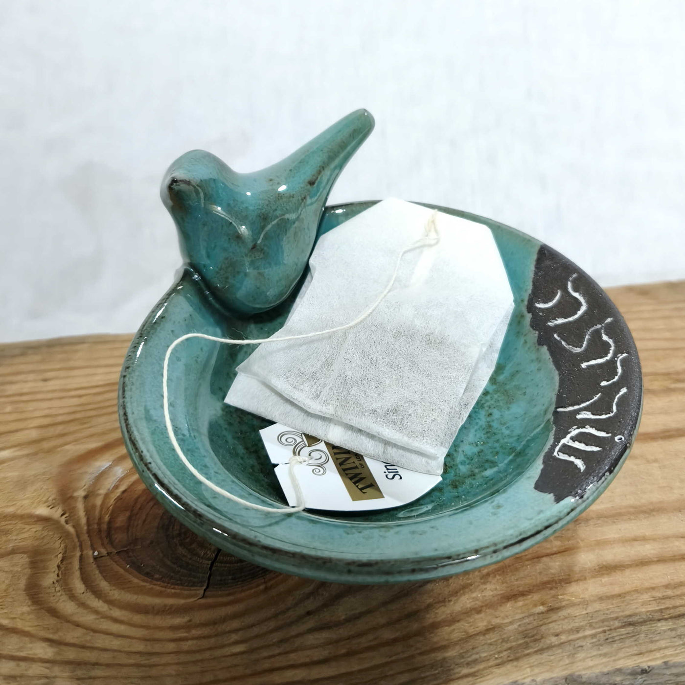 כלי לשקית תה, עם ציפור, במבחר צבעים