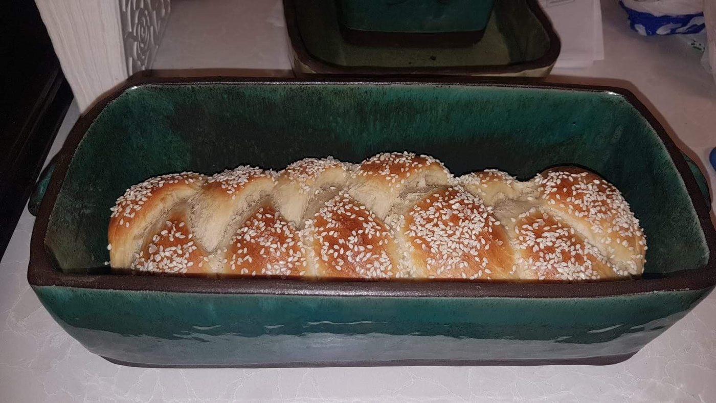 תבנית לאפיית לחם או עוגה, בשמנת
