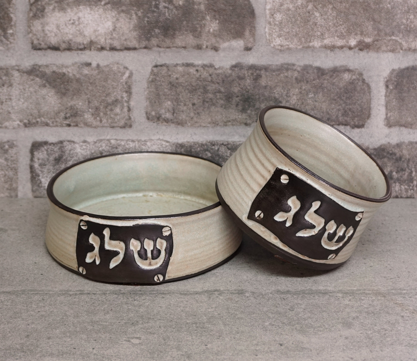 קערת מים ואוכל לכלב בהתאמה אישית