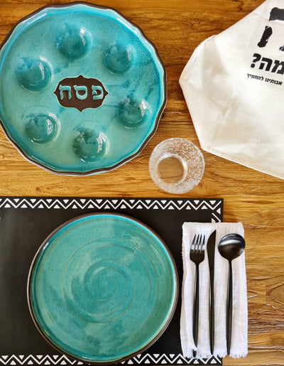 צלחת פסח בכחול עם שקעים/ קערת סדר