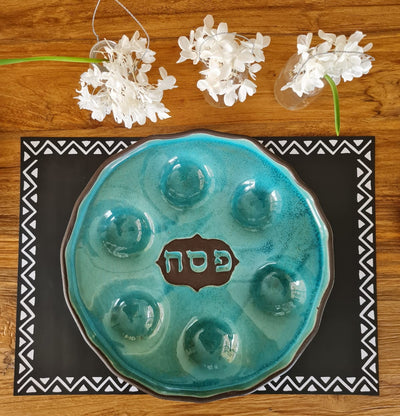 צלחת פסח בכחול עם שקעים/ קערת סדר
