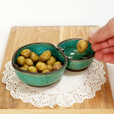 כלי לזיתים וחרצנים כחול
