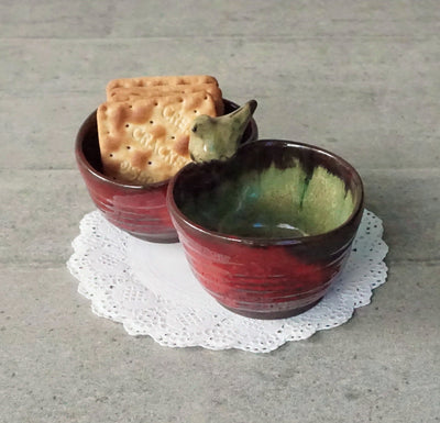 זוג קעריות הגשה מחוברות