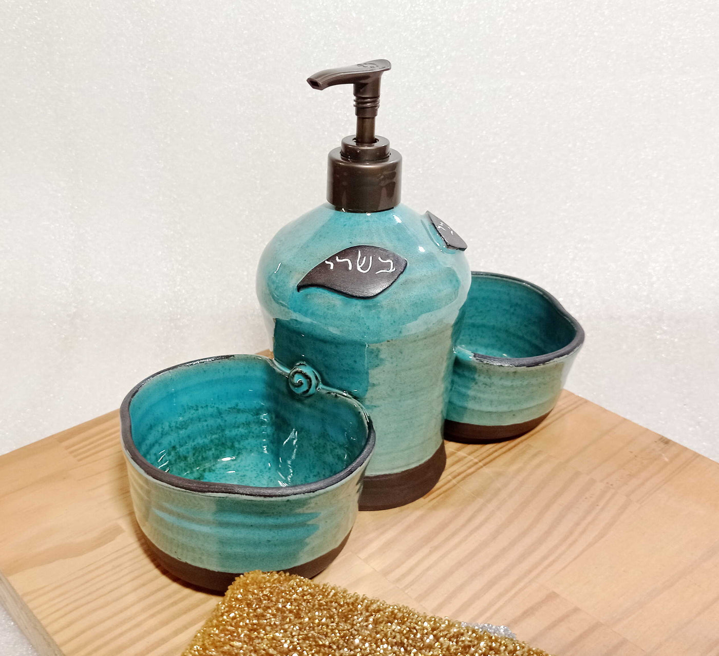 סבון נוזלי לחלבי ובשרי בכחול