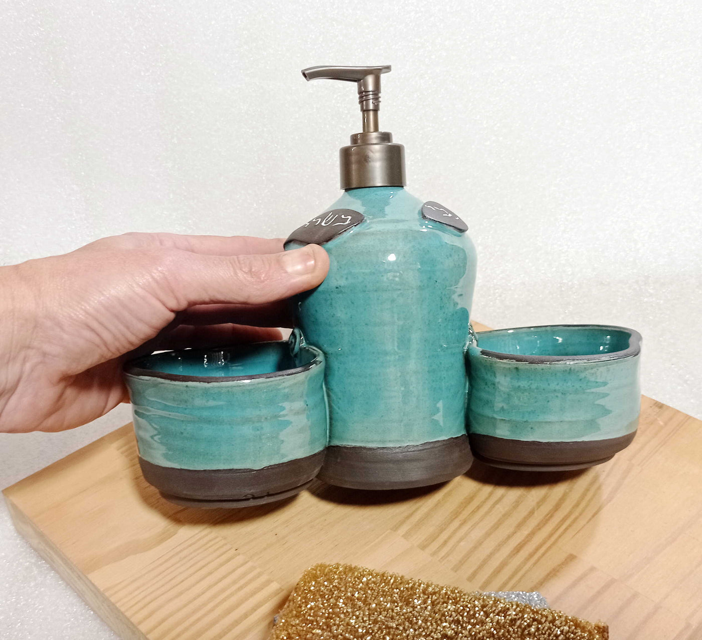 סבון נוזלי לחלבי ובשרי בכחול