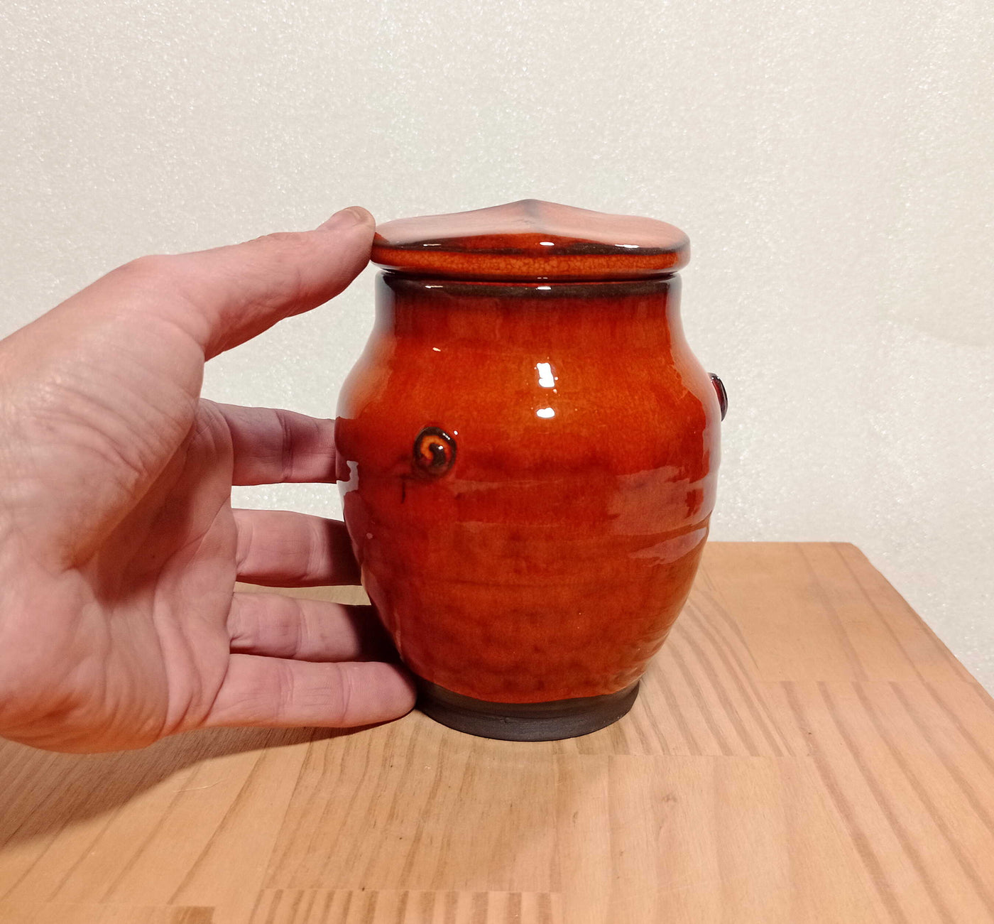 כלי לסוכר /  כלי למלח בכתום