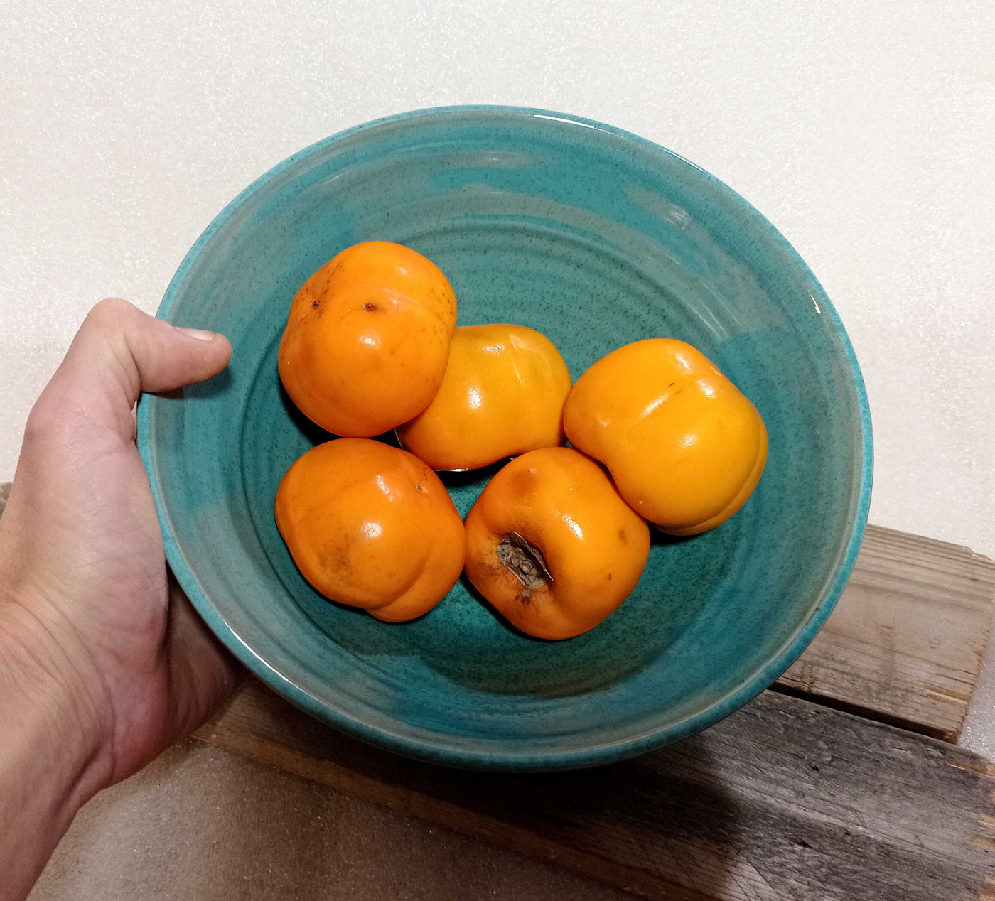 קערת פירות , קערת סלט בכחול ירקרק ,קוטר 23 ס"מ