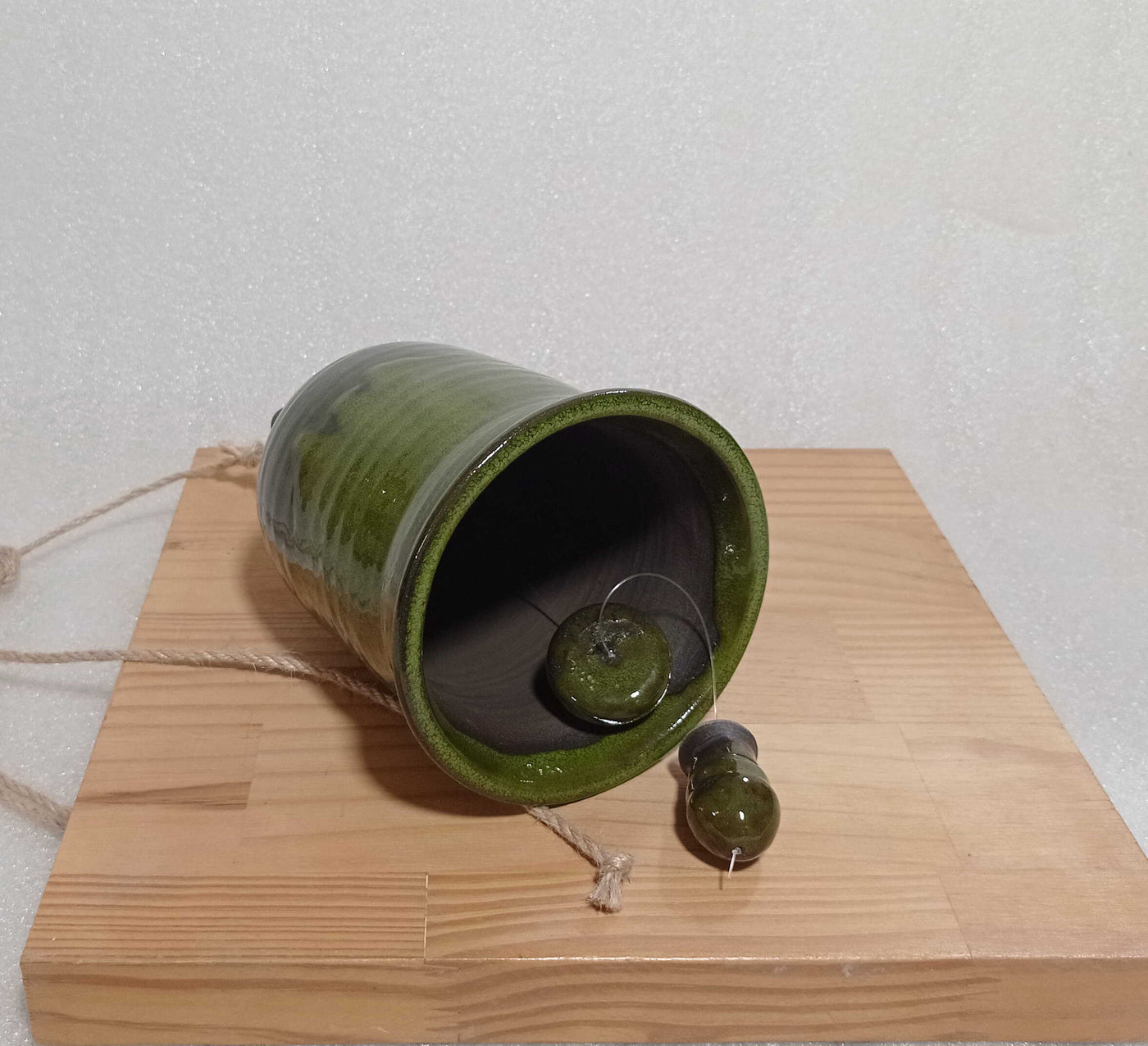 פעמון רוח גדול, ירוק,