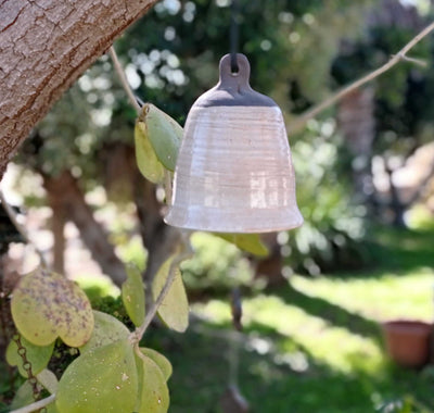 פעמון רוח  בצבע שמנת