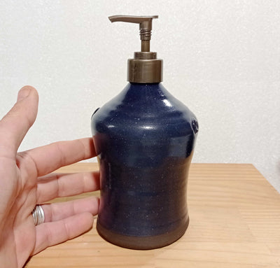סט לחדר אמבטיה כחול כהה